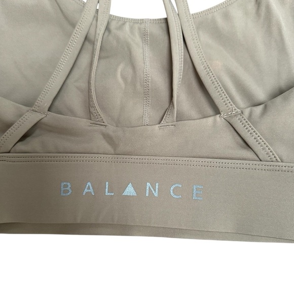 Balance Collection Women's Strappy Sports Bra, Cream, Light Stone, Medium - Picture 4 of 8